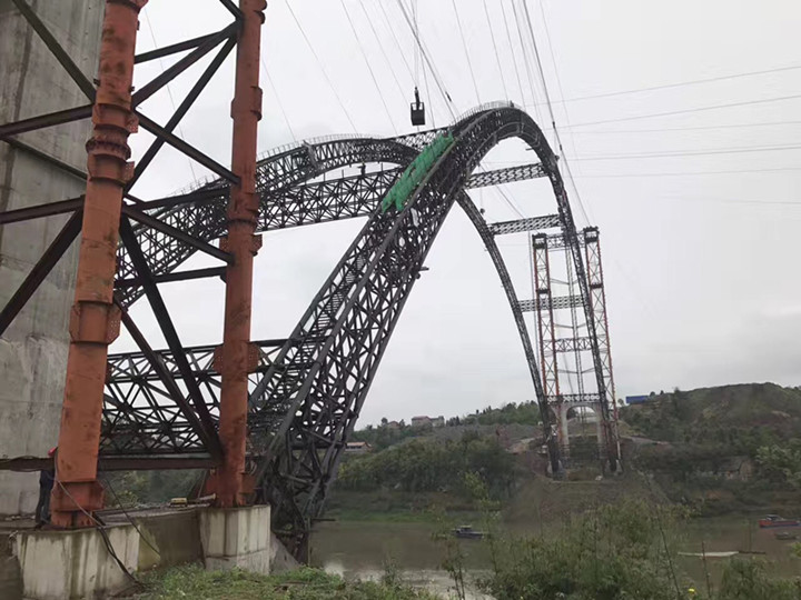 1-230P3113US26.jpg